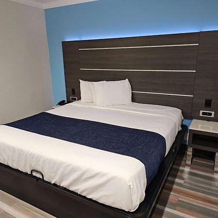 Travelodge Inn & Suites By Wyndham Fullerton Luaran gambar